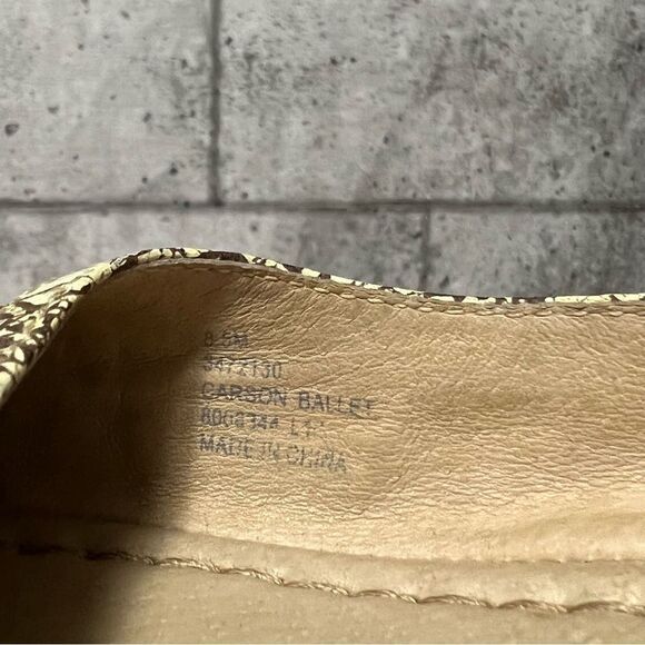 𝅺frye Carson Ballet Cracked Metallic Round Toe Leather Shoes - Picture 10 of 10